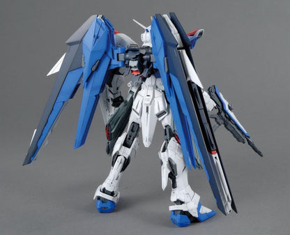 Mobile Suit Gundam SEED MG Freedom Gundam 2.0 1/100 Scale Model Kit (Reissue)