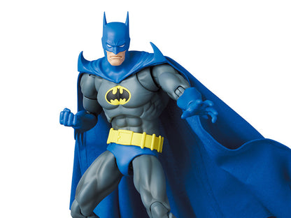 PRE-ORDER - Batman: Knightfall MAFEX No.215 Batman (Knight Crusader)