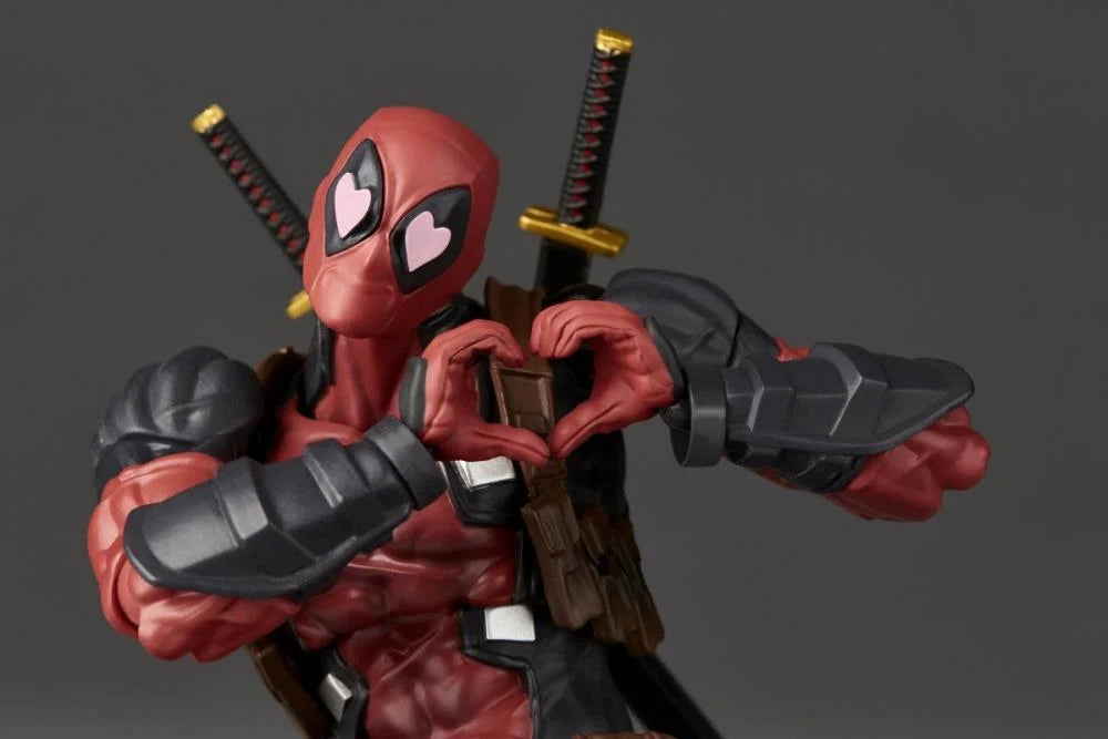Marvel Amazing Yamaguchi Revoltech NR050 Deadpool (Ver. 2.5)