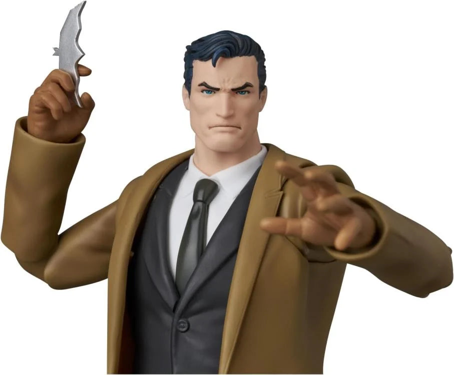 Pre-Order - Batman: Hush MAFEX No.299 Bruce Wayne Action Figure