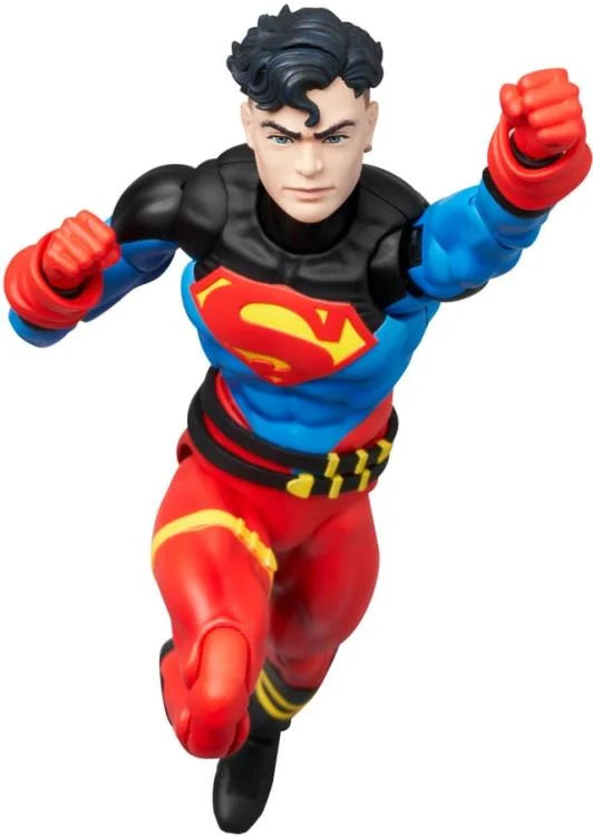 PRE-ORDER - The Return of Superman MAFEX No.232 Superboy