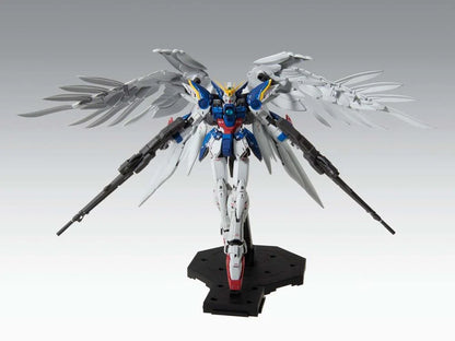 Gundam Wing: Endless Waltz MG Wing Gundam Zero EW (Ver.Ka) 1/100 Scale Model Kit
