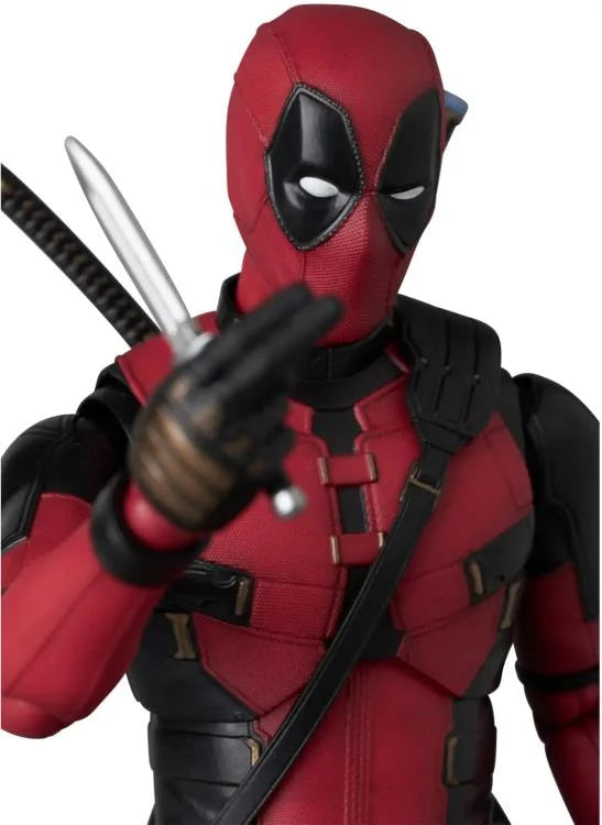 PRE-ORDER: Deadpool & Wolverine MAFEX No.284 Deadpool Action Figure