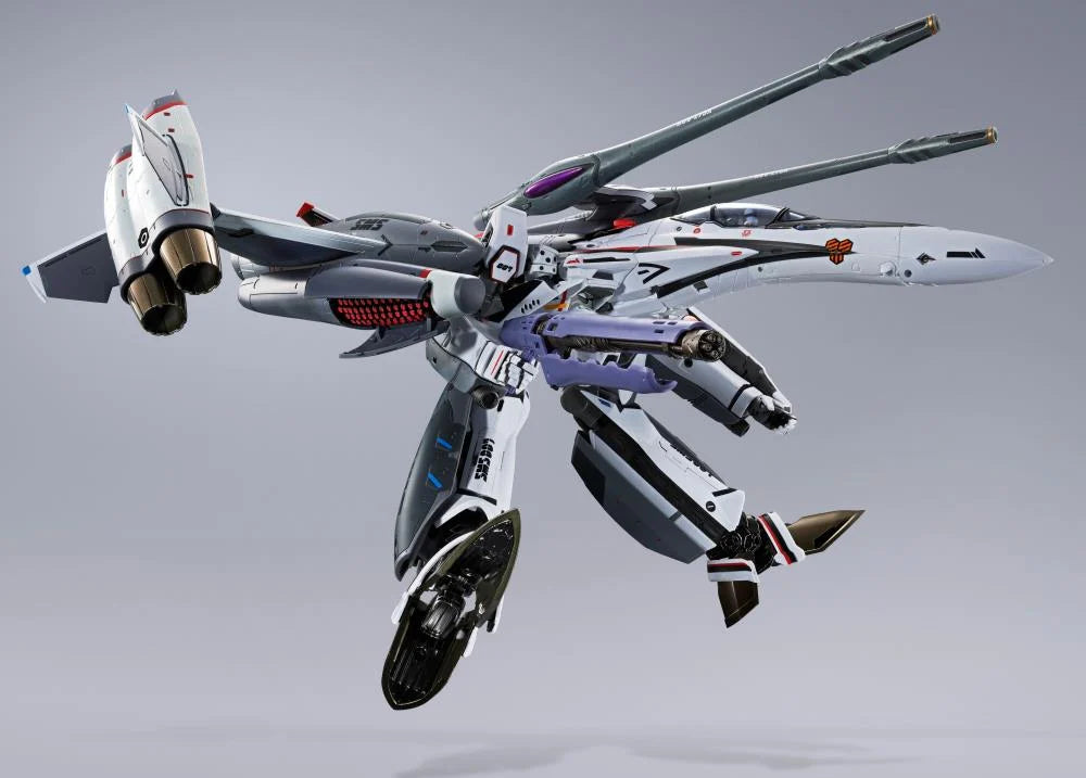 PRE-ORDER - Macross Frontier: The False Songstress DX Chogokin VF-25F Tornado Messiah Valkyrie (Alto Saotome Machine Revival Ver.)