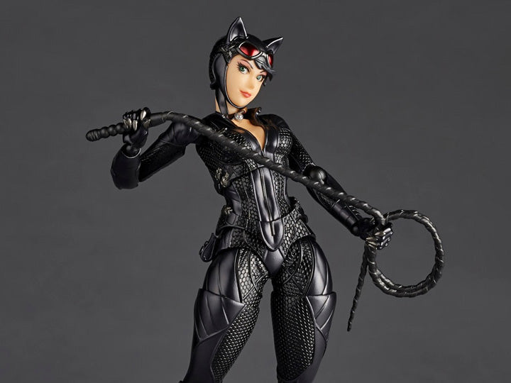 Batman: Arkham Knight Amazing Yamaguchi Revoltech NR022 Catwoman w/ Bonus Unmasked Head