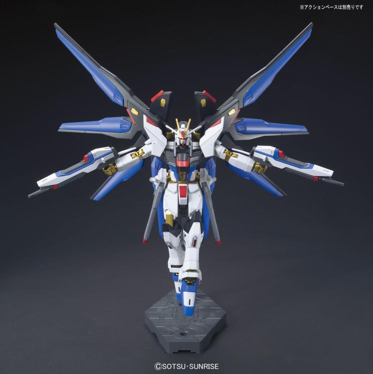 Mobile Suit Gundam SEED Destiny HGCE Strike Freedom Gundam 1/144 Scale Model Kit