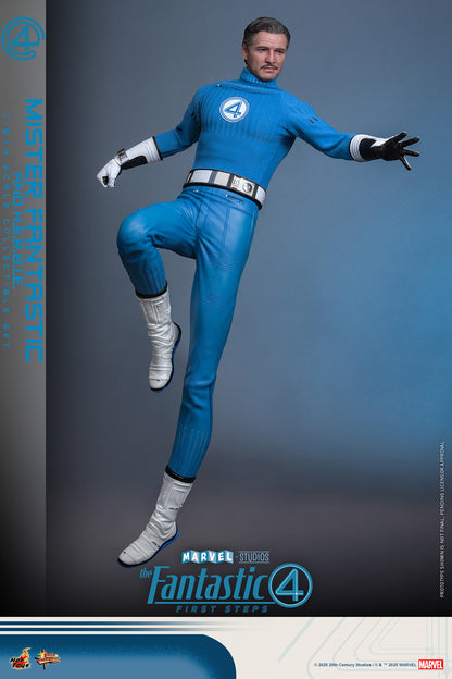 Pre-Order - The Fantastic Four: First Steps MMS822 Mister Fantastic and H.E.R.B.I.E. 1/6th Scale Collectible Figure Set