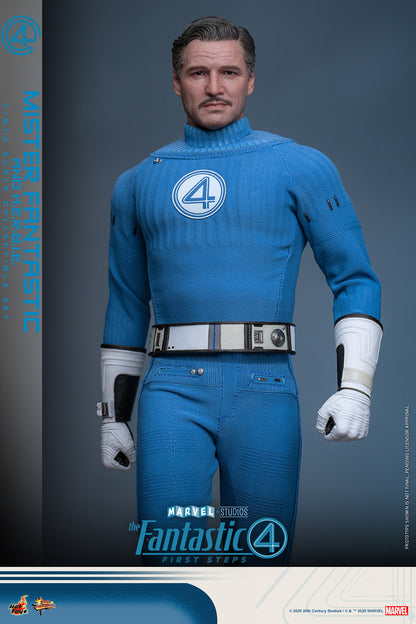Pre-Order - The Fantastic Four: First Steps MMS822 Mister Fantastic and H.E.R.B.I.E. 1/6th Scale Collectible Figure Set