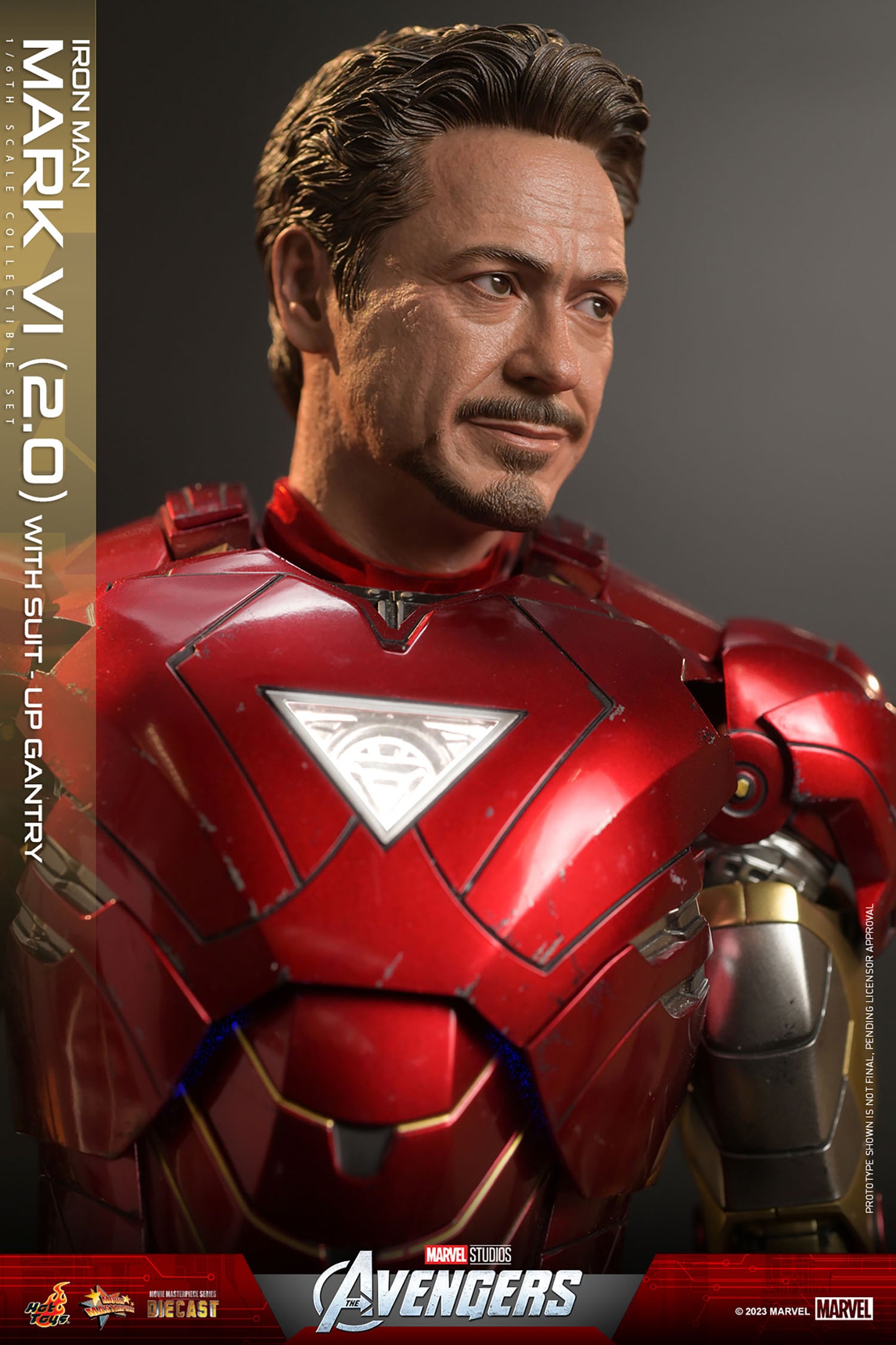 The Avengers MMS688D53 Iron Man Mark VI (Ver 2.0) and Suit-Up Gantry 1/6th Scale Collectible Figure Set