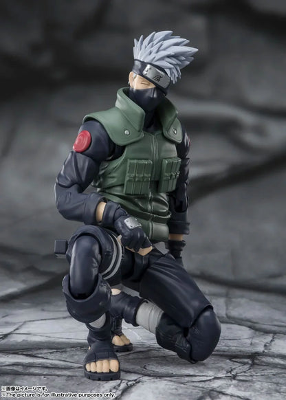 Pre-Order: Naruto: Shippuden S.H.Figuarts Kakashi Hatake (The Famed Sharingan Hero) Action Figure (Reissue)