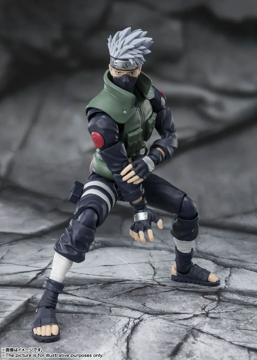 Pre-Order: Naruto: Shippuden S.H.Figuarts Kakashi Hatake (The Famed Sharingan Hero) Action Figure (Reissue)