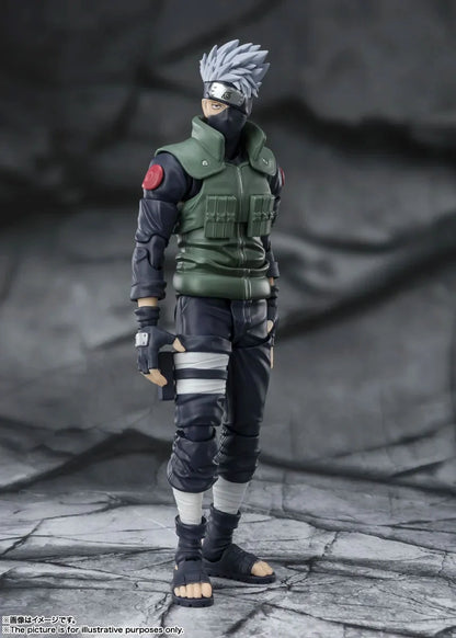 Pre-Order: Naruto: Shippuden S.H.Figuarts Kakashi Hatake (The Famed Sharingan Hero) Action Figure (Reissue)