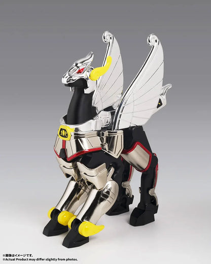 PRE-ORDER - Saint Seiya Saint Cloth Series Pegasus Cloth (First Bronze Cloth -Cloth Box Limited Edition-) Action Figure