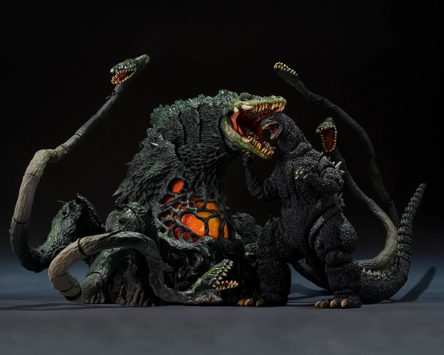 Pre-Order - Godzilla vs. Biollante (1989) S.H.MonsterArts Biollante (Wakasa Bay Decisive Battle Ver.) Action Figure