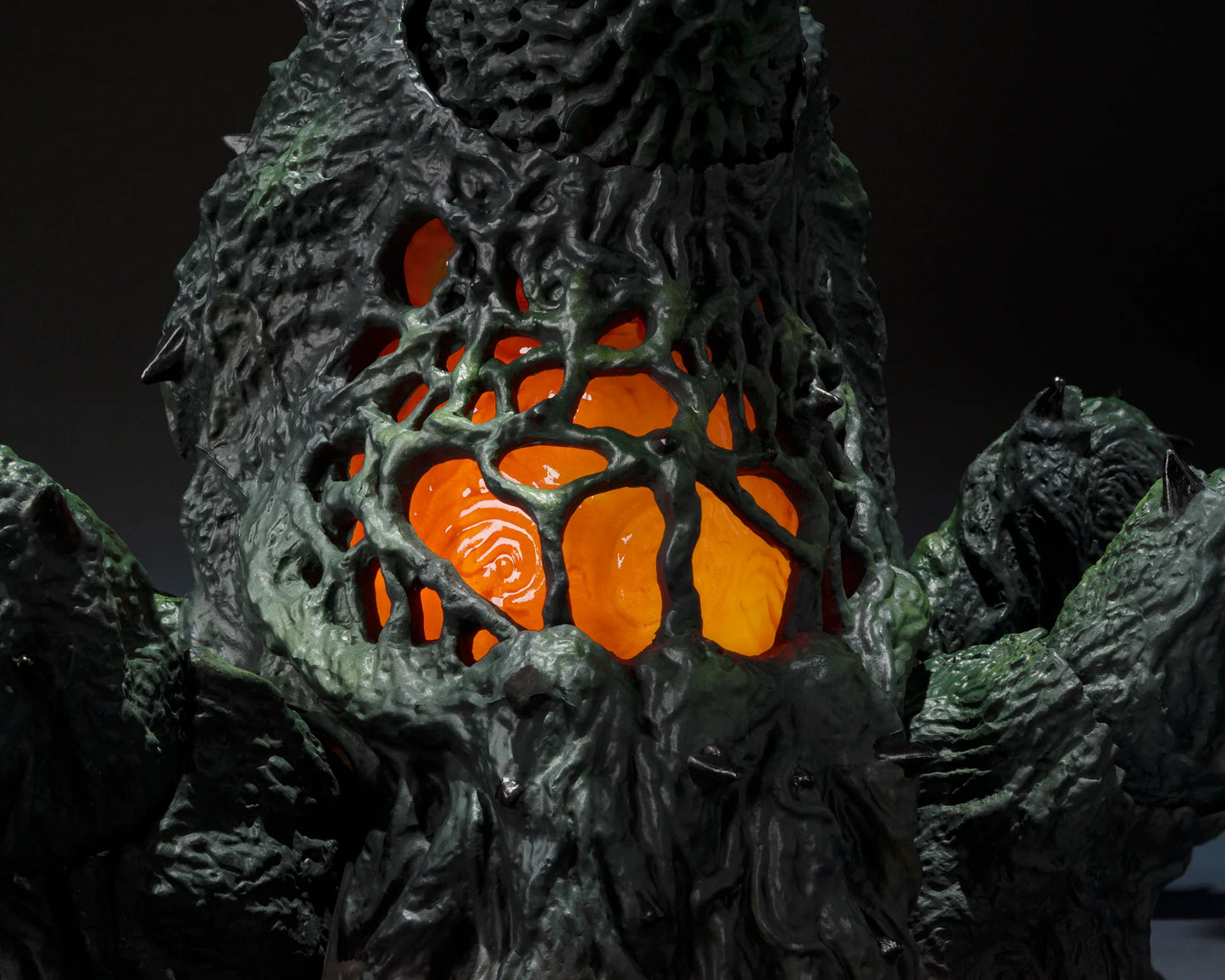 Pre-Order - Godzilla vs. Biollante (1989) S.H.MonsterArts Biollante (Wakasa Bay Decisive Battle Ver.) Action Figure