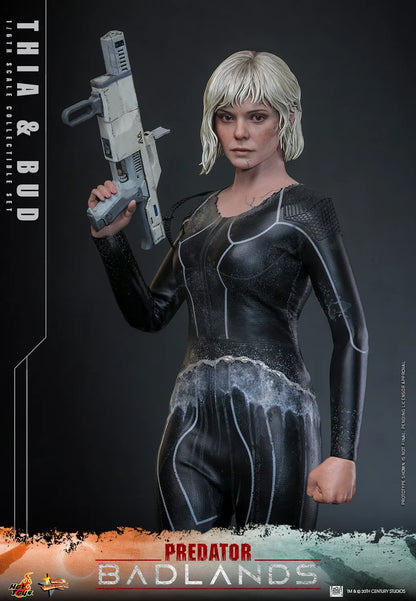 Pre-Order - Predator: Badlands MMS900 Thia and Bud 1/6th Scale Collectible Figure