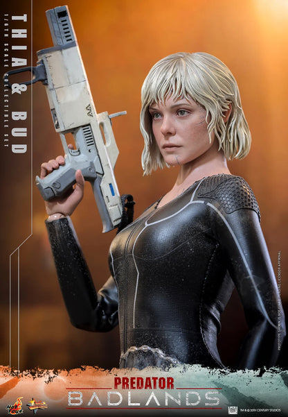 Pre-Order - Predator: Badlands MMS900 Thia and Bud 1/6th Scale Collectible Figure