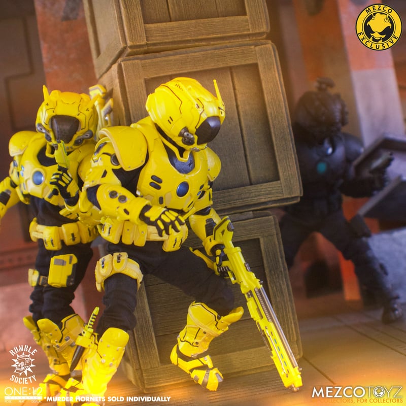 One:12 Mezco Rumble Society - Krig: Murder Hornet Exclusive