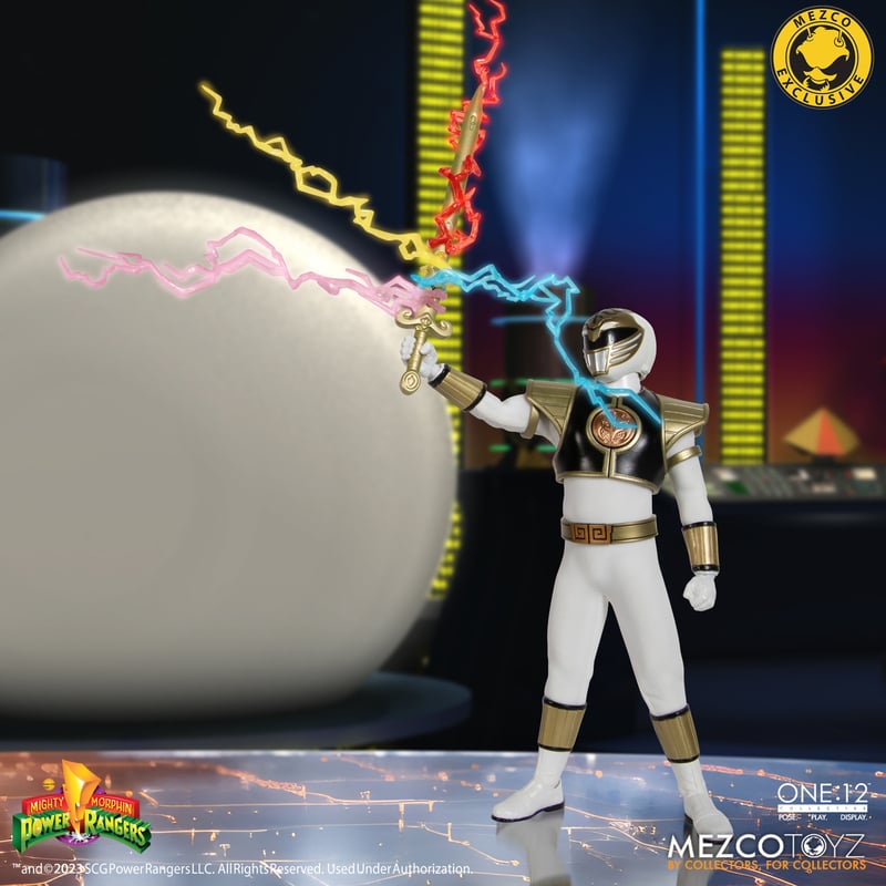 One:12 Mezco Mighty Morphin Power Rangers: White Ranger SDCC Exclusive