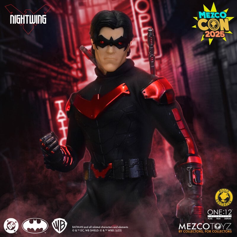 Mezco – TOYCO Collectibles