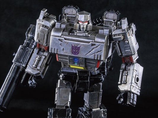 Transformers: War for Cybertron Trilogy DLX Scale Collectible Series Megatron