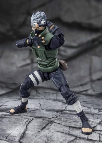 Naruto: Shippuden S.H.Figuarts Kakashi Hatake (Famed Sharingan Hero)