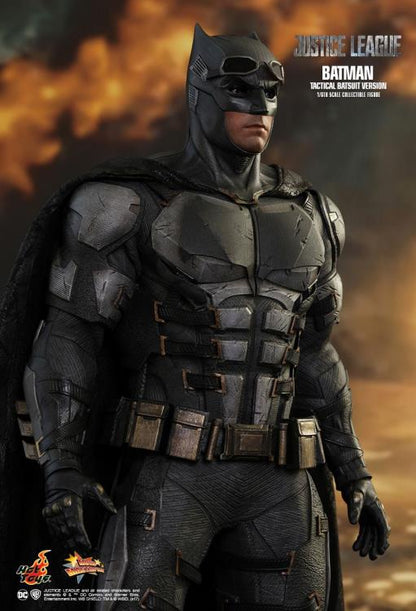 Justice League MMS432 Batman (Tactical Batsuit Ver.) 1/6th Scale Collectible Figure