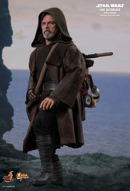 Star Wars: The Last Jedi MMS458 Luke Skywalker (Deluxe) 1/6th Scale Collectible Figure