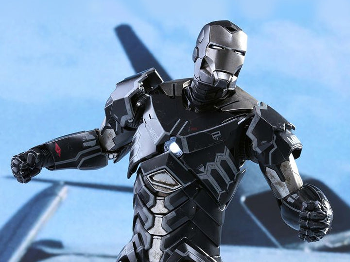 Iron Man 3 MMS348 Sneaky (Mark XV) 1/6th Scale Collectible Figure