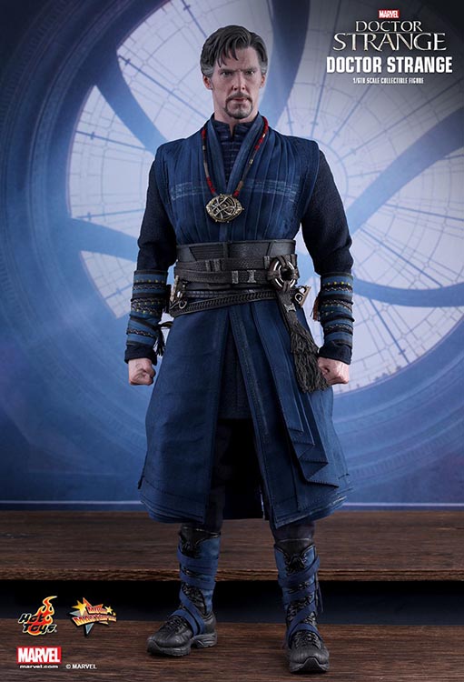 Doctor Strange MMS387 Doctor Strange 1/6th Scale Collectible Figure