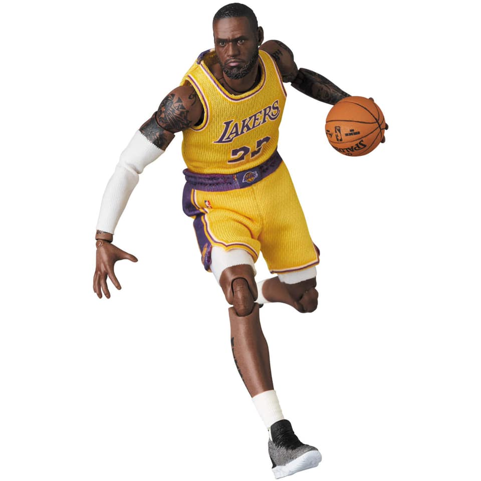 LeBron James MAFEX No.127 Figure