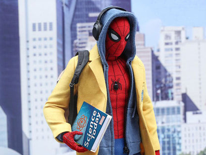Spider-Man: Homecoming MMS426 Spider-Man (Deluxe Ver.) 1/6th Scale Collectible Figure