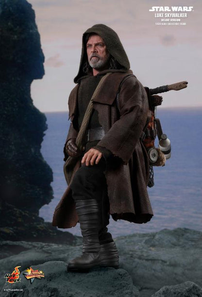 Star Wars: The Last Jedi MMS458 Luke Skywalker (Deluxe) 1/6th Scale Collectible Figure
