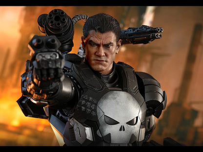 Marvel: Future Fight VGM33D28 The Punisher (War Machine Armor) 1/6th Scale Collectible Figure