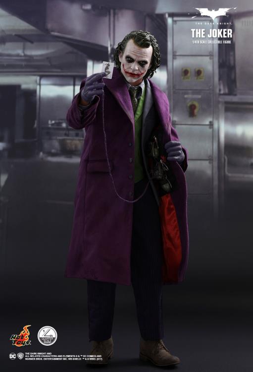 The Dark Knight QS010 The Joker 1/4th Scale Collectible Figure