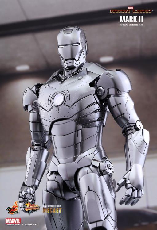 Iron Man MMS431D20 Iron Man (Mark II) 1/6th Scale Collectible Figure
