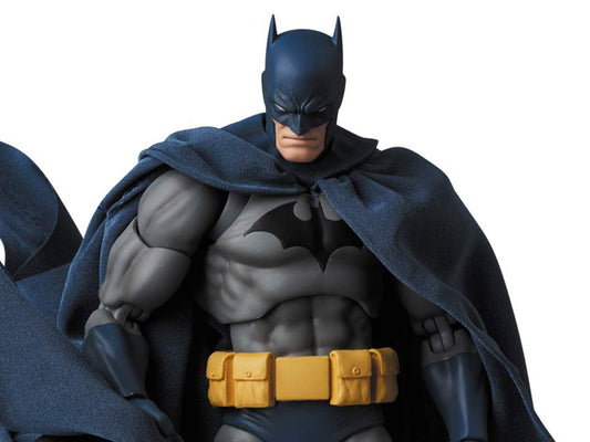 Hush MAFEX No.105 Batman Blue Ver. (Reissue)