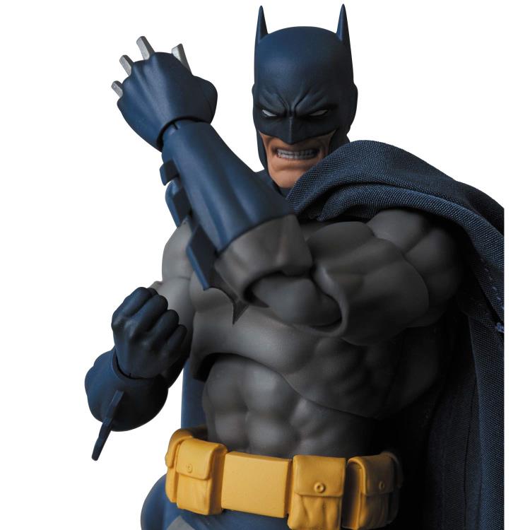 Hush MAFEX No.105 Batman Blue Ver. (Reissue)