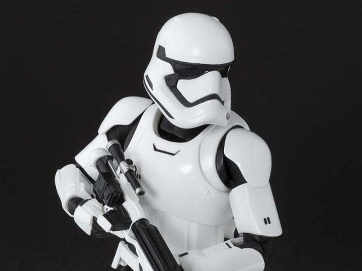 Star Wars S.H.Figuarts First Order Stormtrooper (The Force Awakens)